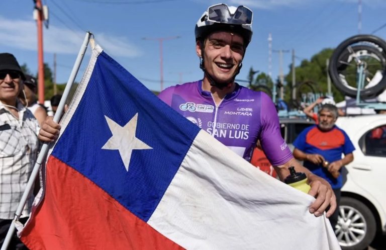 Martín Vidaurre es el campeón de la III° Vuelta del Porvenir en Argentina