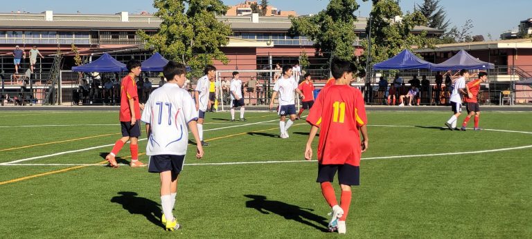 Gran jornada para San Pedro Nolasco y Verbo Divino en el fútbol de la Copa Soprole UC