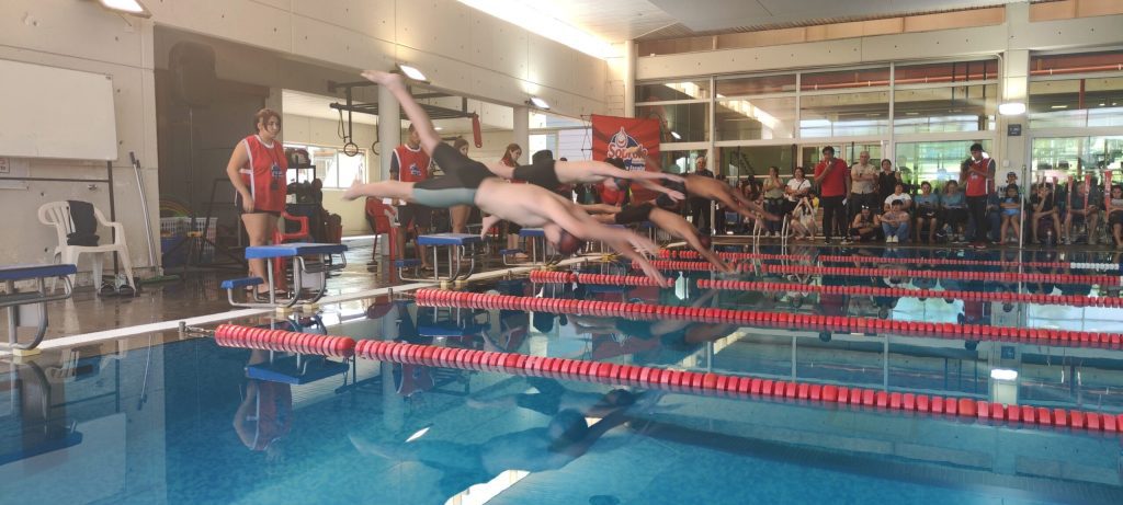 Natación Soprole logró un éxito inesperado y ahora viaja a Arica