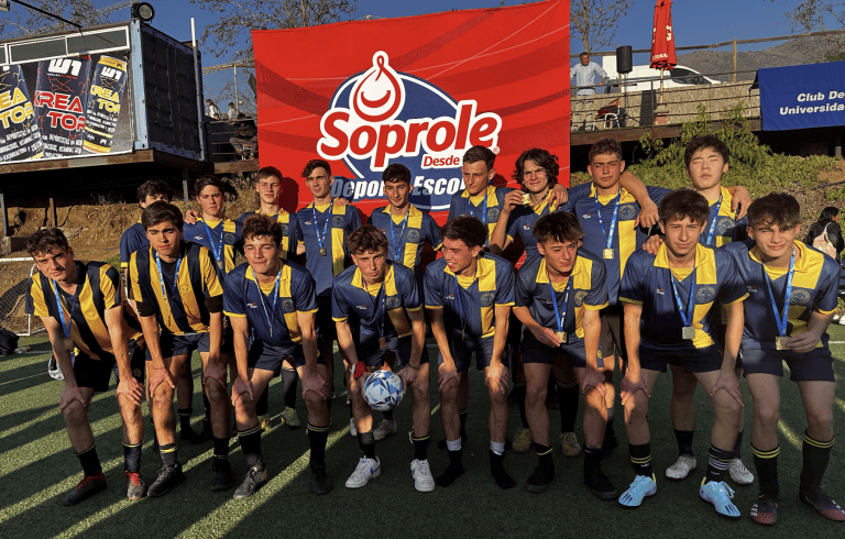 Fútbol Soprole UC ¡Volvieron para campeonar! Santiago College goleó a Marista de Rancagua