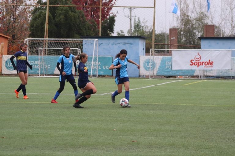 Escenario en los playoffs del Fútbol Soprole UC