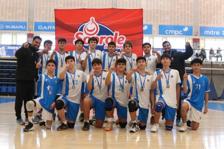 Doble ascenso del Mayor de Peñalolén en el Vóleibol Soprole UC