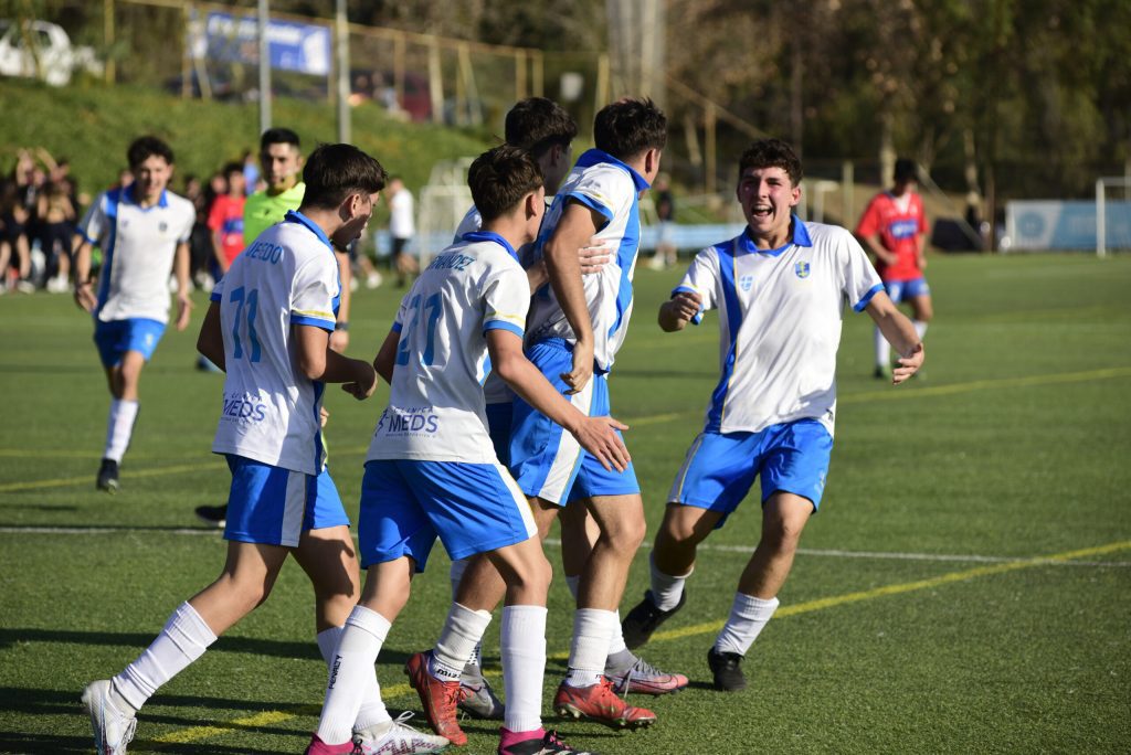 Mayor de Peñalolén tiene la vara alta en los torneos Soprole tras un gran 2023