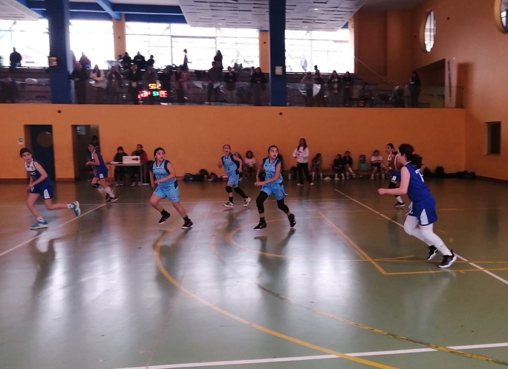 Un clásico que nace: ISC San Bernardo y Montessori Talca reviven emocionante duelo en el Básquetbol Soprole UC