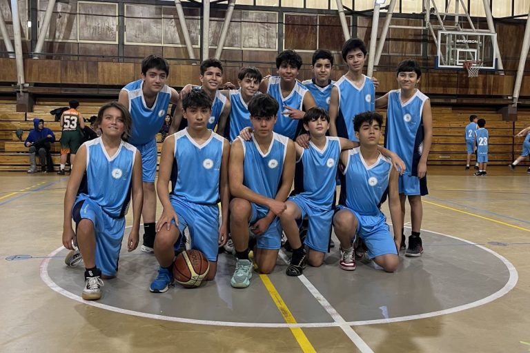 Básquetbol Soprole UC: Calasanz se hizo respetar en casa ante Agustiniano el Bosque