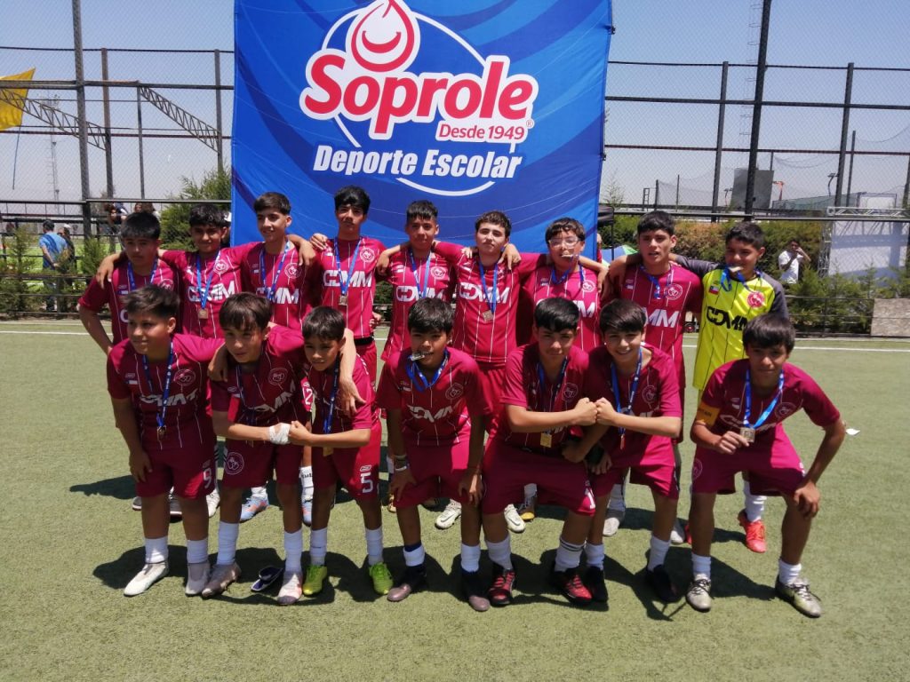 Domingo Matte ganó el doblete del Fútbol Soprole UC