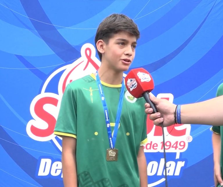 Renato Zamorano, la figura verbita para el título en Mini Honor del Fútbol Soprole UC