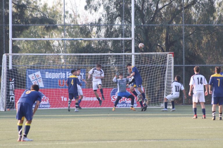 Goleadas y triunfos claves en la tercera fecha del Fútbol Soprole UC