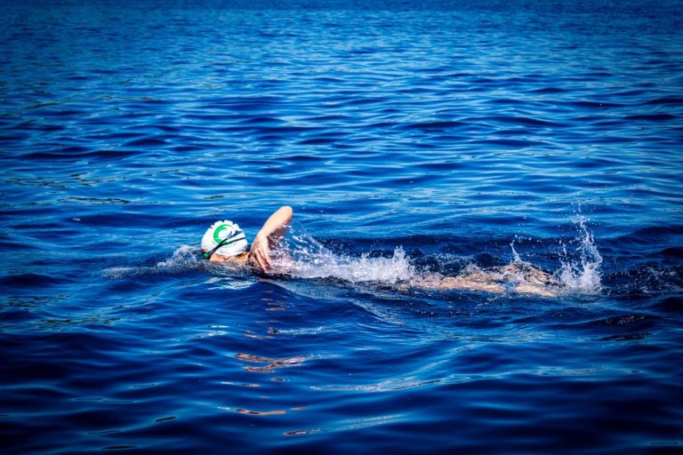 Eloísa Godoy: la valdiviana que va al Mundial Juvenil de Aguas Abiertas tras la natación Soprole