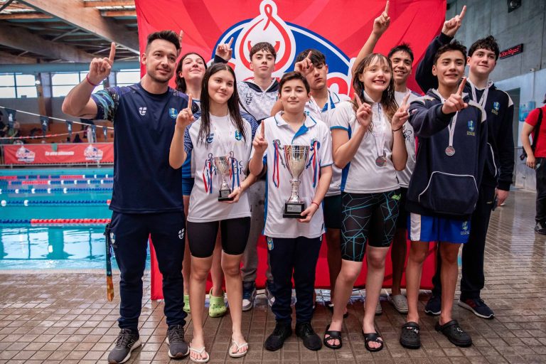 Mayor de Peñalolén se transformó en tricampeón tras la Final de la Natación Soprole 2024