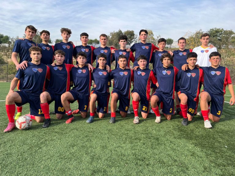 Esta es la pelea por el título en Intermedia y Superior del Fútbol Soprole UC