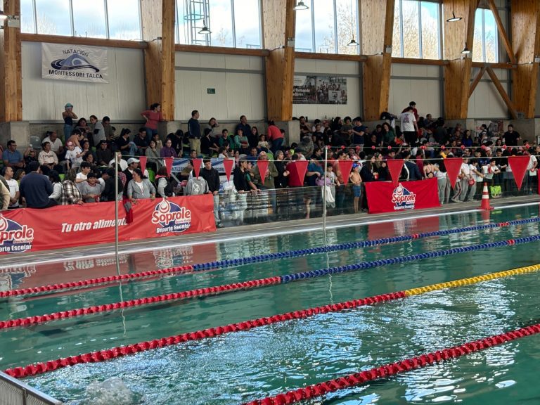 Más de 300 nadadores marcaron la 6ta jornada de la Natación Soprole en Talca