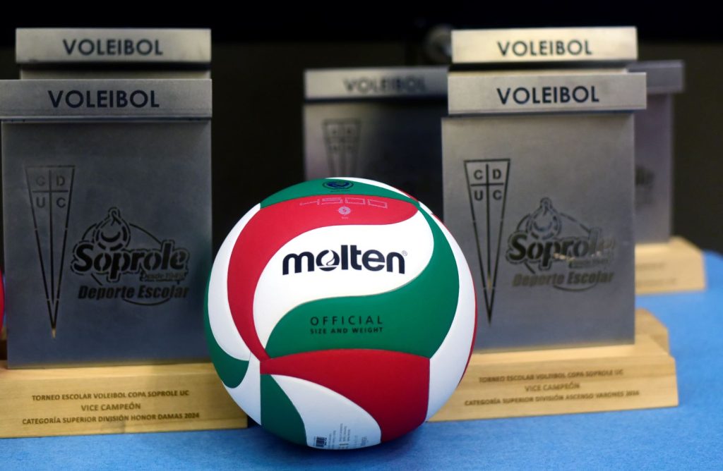 Solo falta un partido para cerrar las llaves de Playoffs del Vóleibol Soprole UC