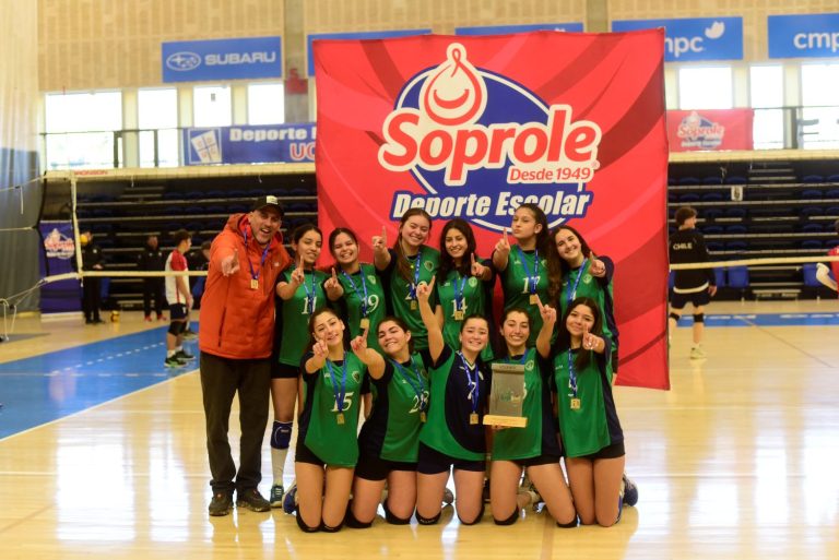 Gran crecimiento de los equipos femeninos del Vóleibol Soprole UC