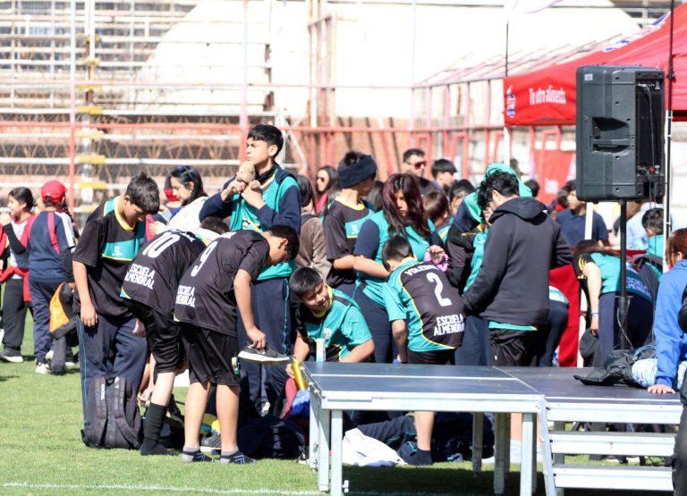 San Felipe repite gran convocatoria en nuevo masivo de Vóleibol Soprole