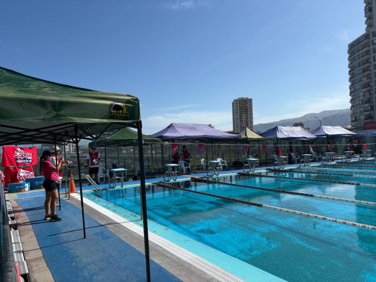 150 nadadores participaron en la fecha 1 de la Natación Soprole