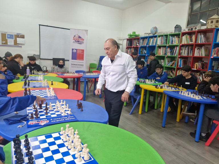 Nueve clasificados de Limache a la final de las Simultáneas de Ajedrez Soprole