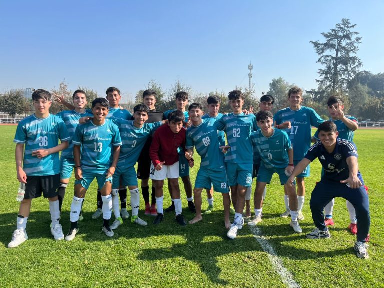 PDV Peñalolén gana en ambas categorías y es candidato en el Fútbol Ascenso Soprole UC