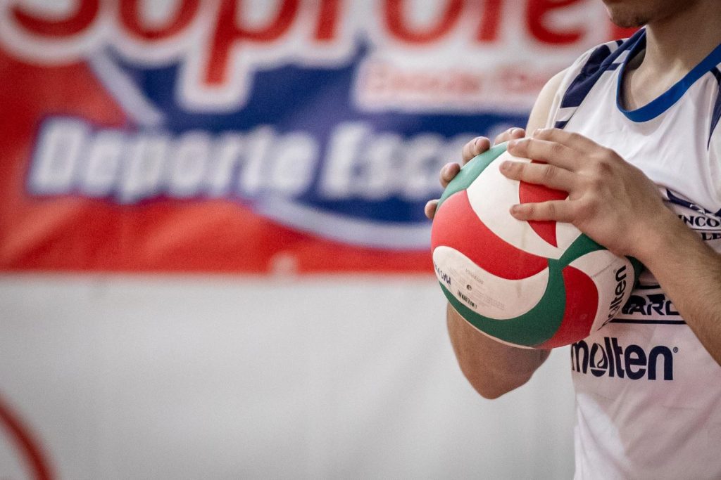 Las bancas anticipan una de las finales del Vóleibol Soprole UC
