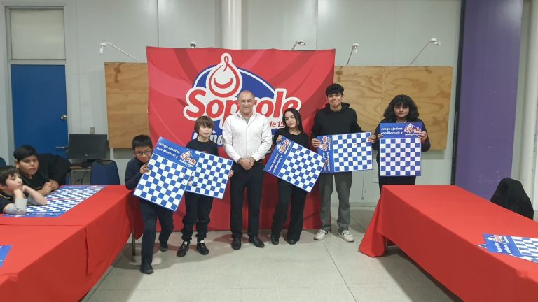 Conoce a los 11 nuevos clasificados para la final de las Simultáneas Ajedrez Soprole