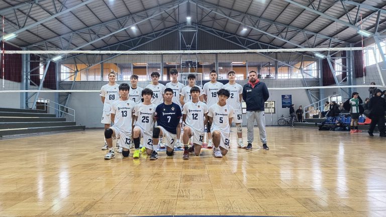 Don Orione busca seguir invicto y avanzar a la final del Vóleibol Soprole UC