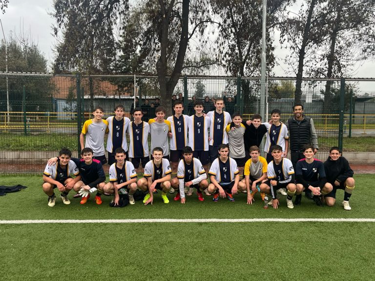 Huinganal avanzó y sueña con llegar al Honor del Fútbol Soprole UC