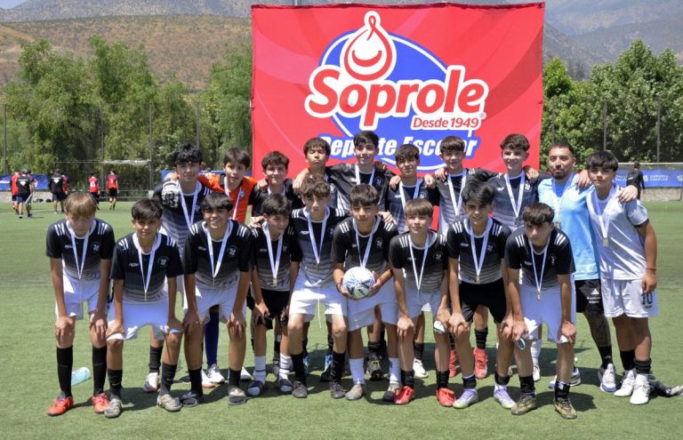 Galería de Fotos Fútbol Soprole UC: Finales de Promoción Mini e Infantil
