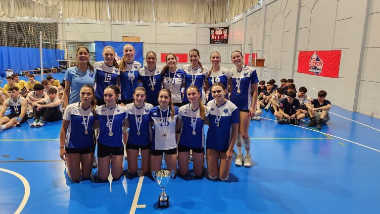 Alemán D.S. y Thomas Morus campeones del Hexagonal de Vóleibol Soprole 2025