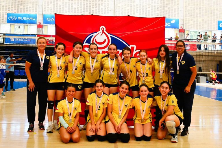 Saint George suma su equipo femenino a la élite del Vóleibol Soprole UC