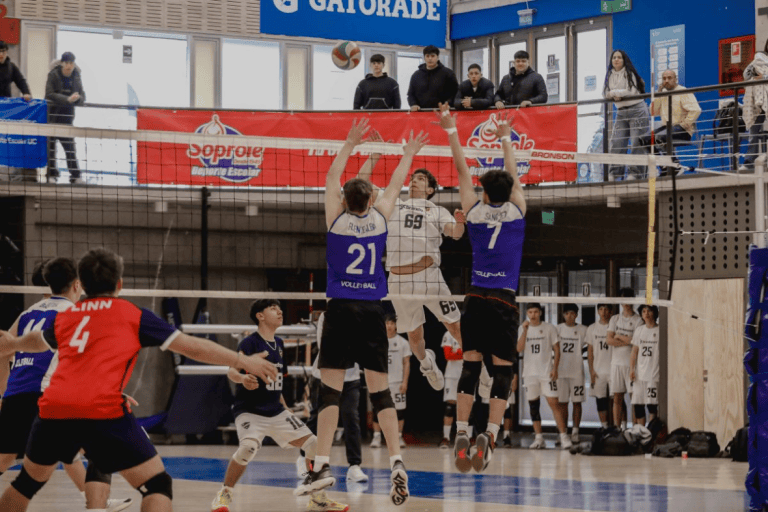Choque de subcampeones marca el regreso del Vóleibol Soprole UC