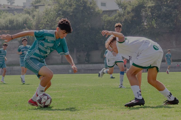 Fútbol Soprole UC: Los campeones celebran en su debut ante un prometedor PDV Peñalolén