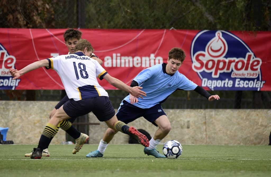 Con gran ilusión: ascendidos desafían a favoritos en inicio del  Fútbol Soprole UC