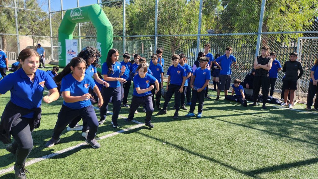 El mes del deporte se vive en los colegios junto a Soprole Deporte Escolar