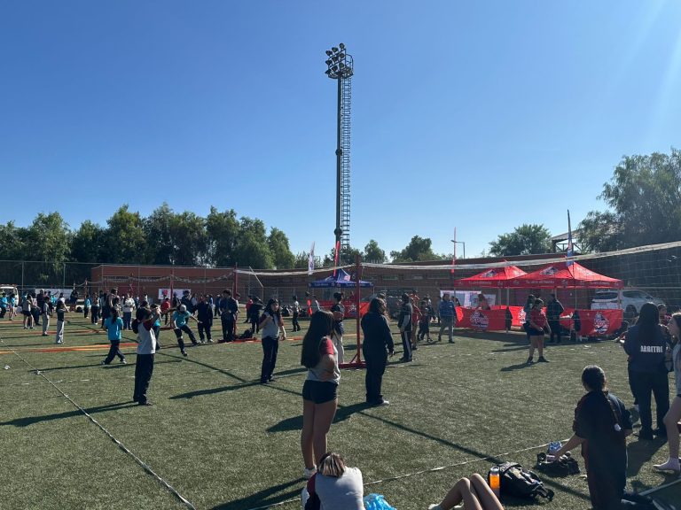 Más de 600 niños estuvieron en el inicio del Vóleibol Masivo Soprole 2026