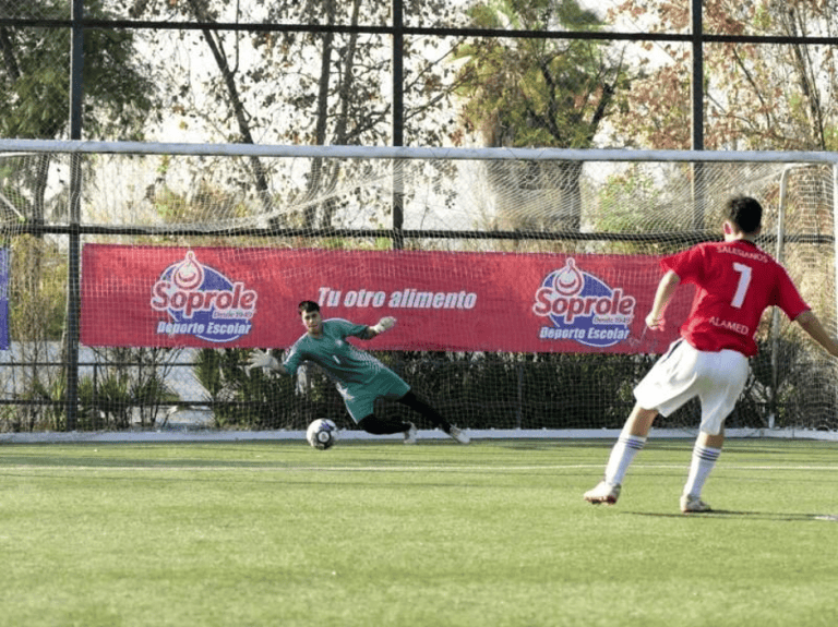Los equipos de regiones se hacen fuertes en Fútbol Soprole UC