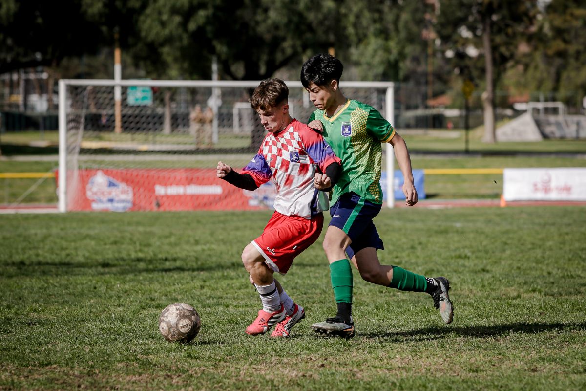 Fotos Final Promoción Intermedia Fútbol Soprole UC: Maristas Rancagua vs Instituto Alonso de Ercilla